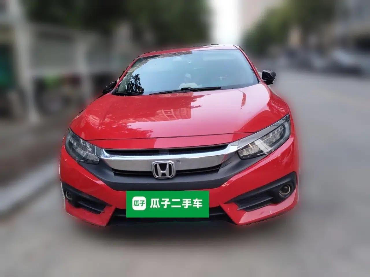 Honda Civic 2016 220TURBO CVT Prestige Edition — миниатюра 2