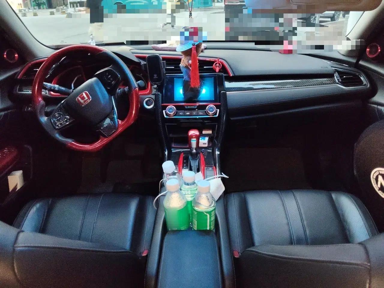 Honda Civic 2016 220TURBO CVT Prestige Edition — миниатюра 9