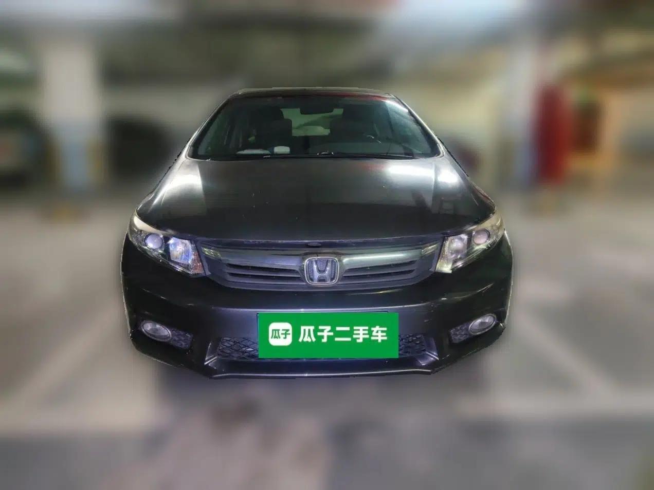 Honda Civic 2012 1.8L automatic comfort version — миниатюра 2