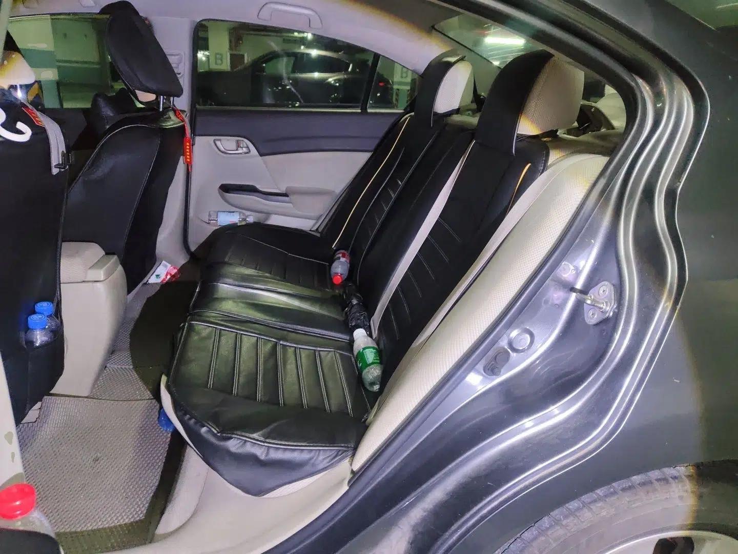 Honda Civic 2012 1.8L automatic comfort version — миниатюра 17