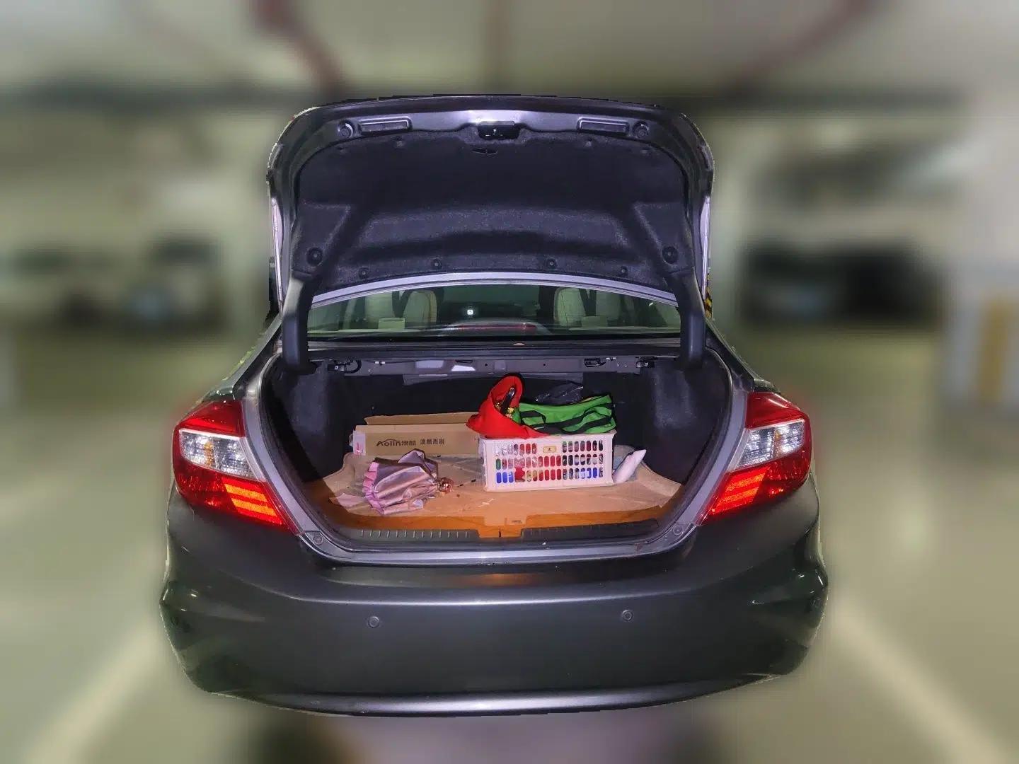 Honda Civic 2012 1.8L automatic comfort version — миниатюра 19