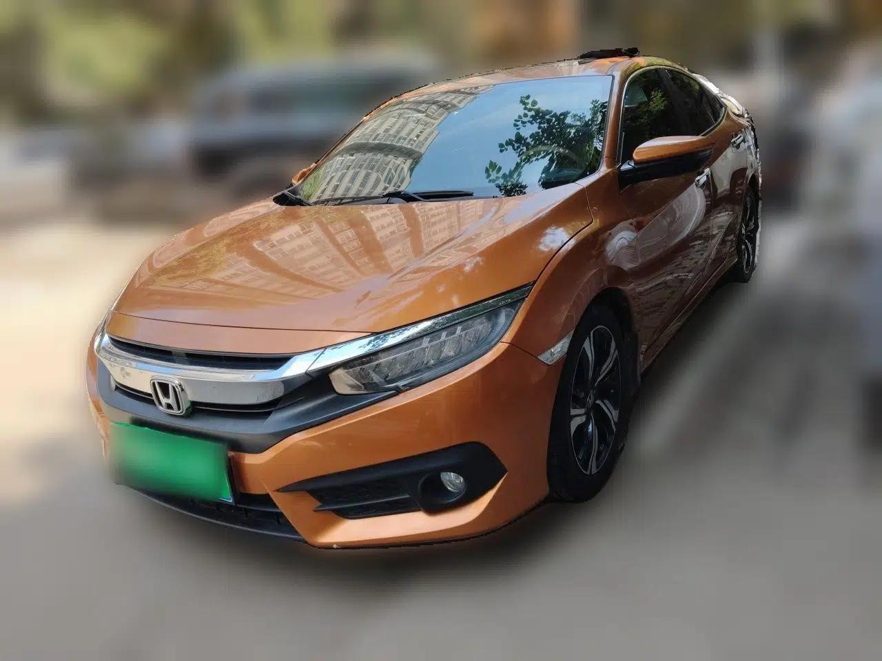 Honda Civic 2016 220TURBO CVT Prestige Edition — миниатюра 1