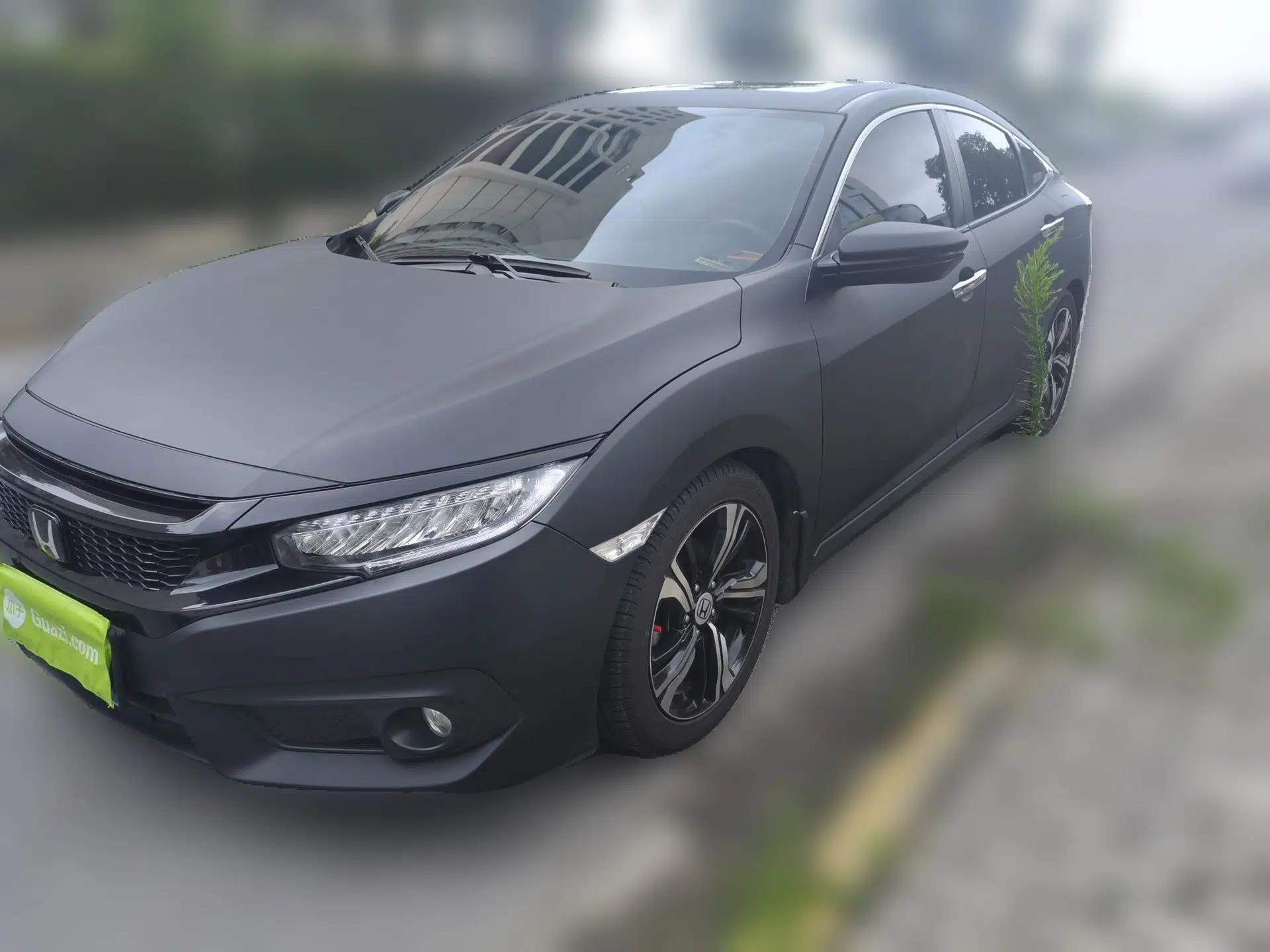 Honda Civic 2016 220TURBO CVT Prestige Edition — миниатюра 1