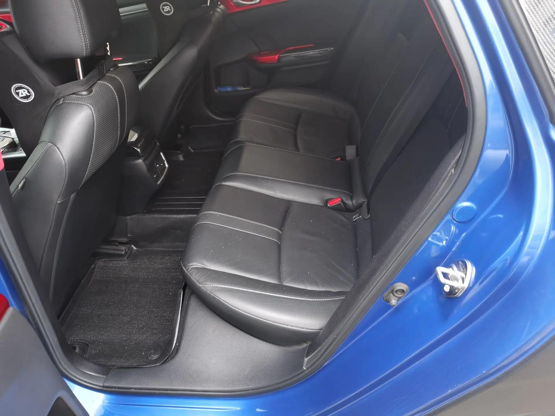 Honda Civic 2016 220TURBO CVT Prestige Edition — миниатюра 17