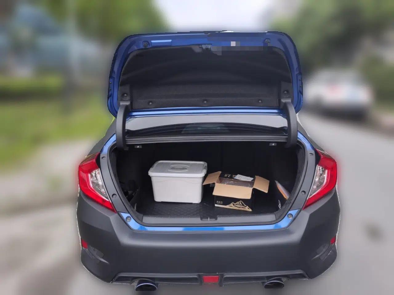 Honda Civic 2016 220TURBO CVT Prestige Edition — миниатюра 19