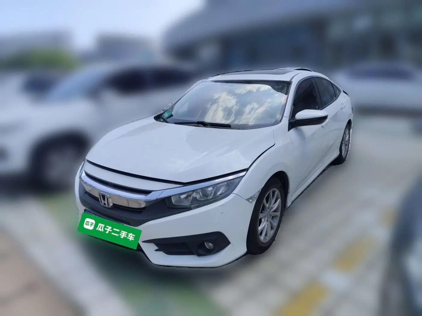 Honda Civic 2016 180TURBO CVT Comfort Version — миниатюра 1