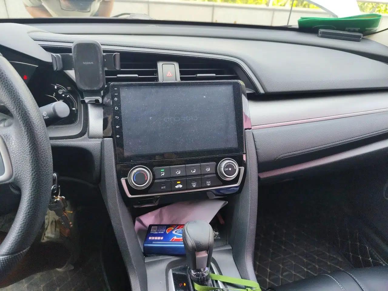 Honda Civic 2016 180TURBO CVT Comfort Version — миниатюра 13
