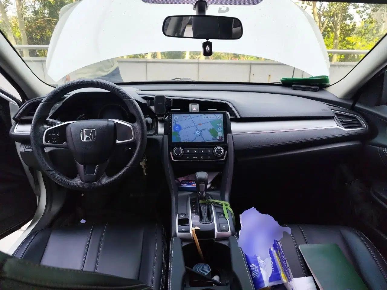 Honda Civic 2016 180TURBO CVT Comfort Version — миниатюра 9