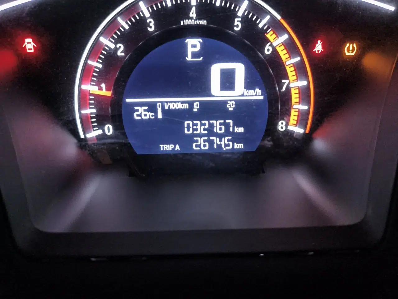 Honda Civic 2016 180TURBO CVT Comfort Version — миниатюра 12