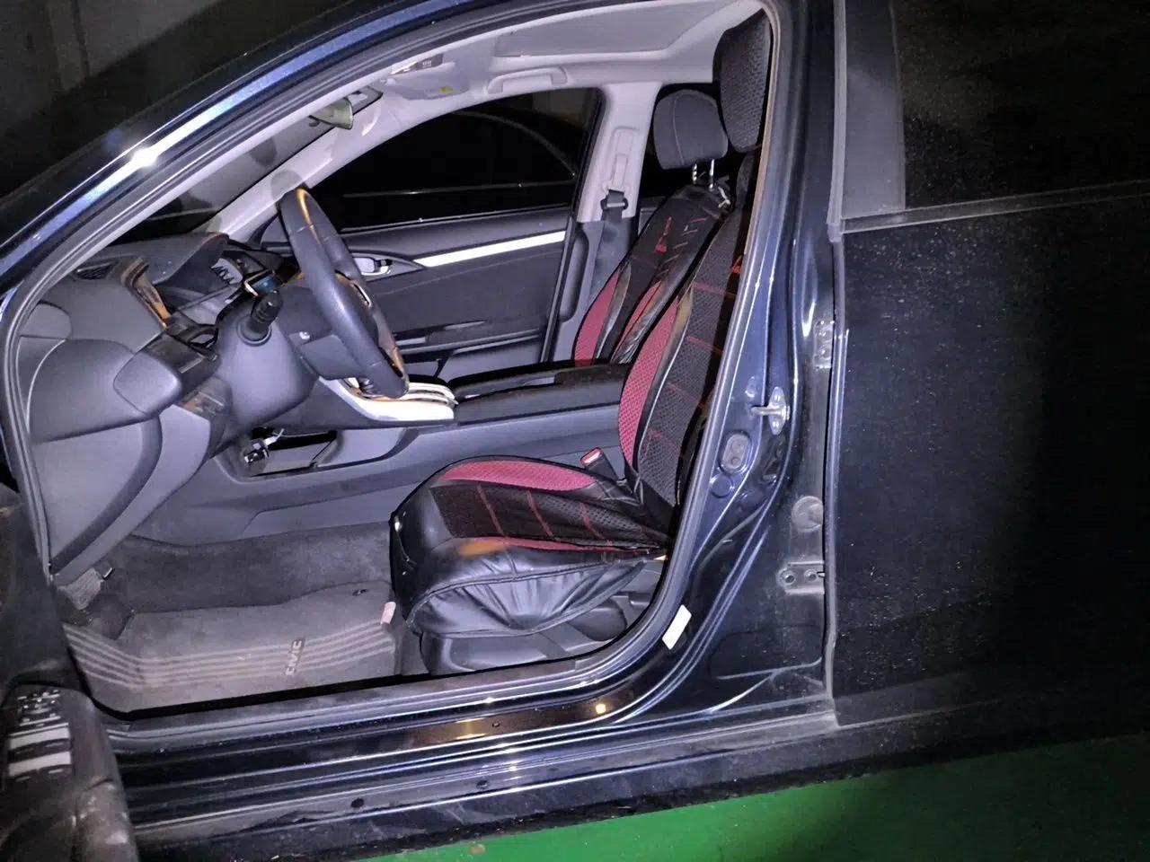 Honda Civic 2016 180TURBO CVT Comfort Version — миниатюра 15