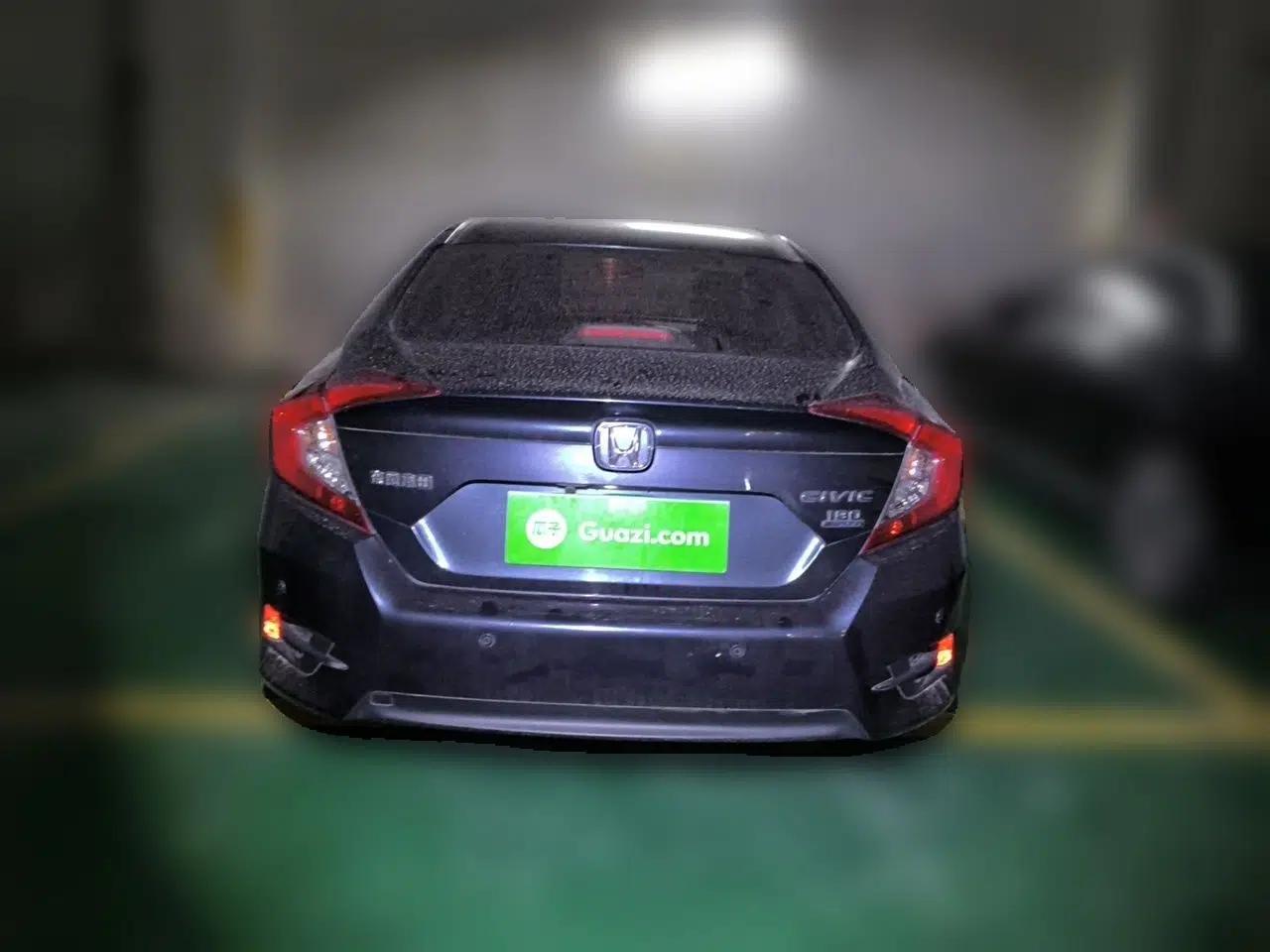 Honda Civic 2016 180TURBO CVT Comfort Version — миниатюра 5