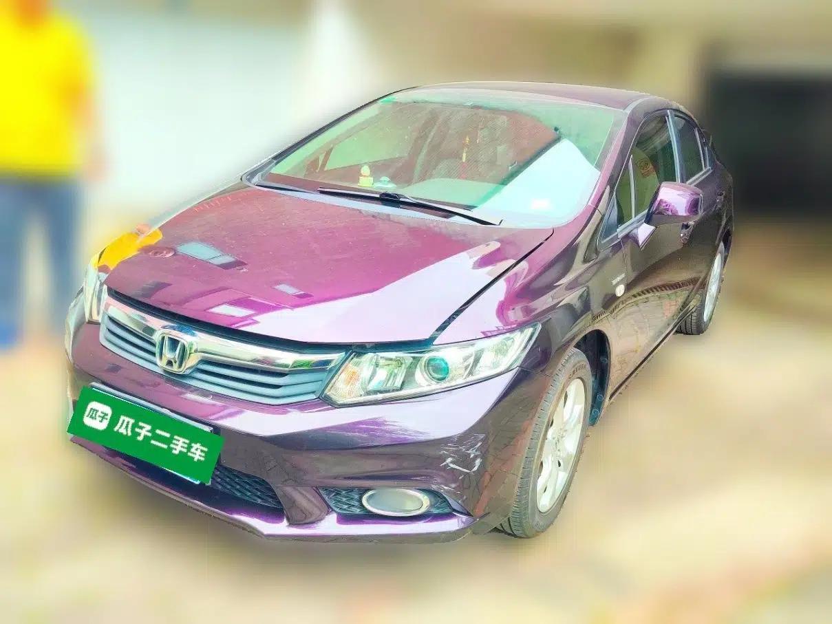 Honda Civic 2012 1.8L automatic comfort version — миниатюра 1