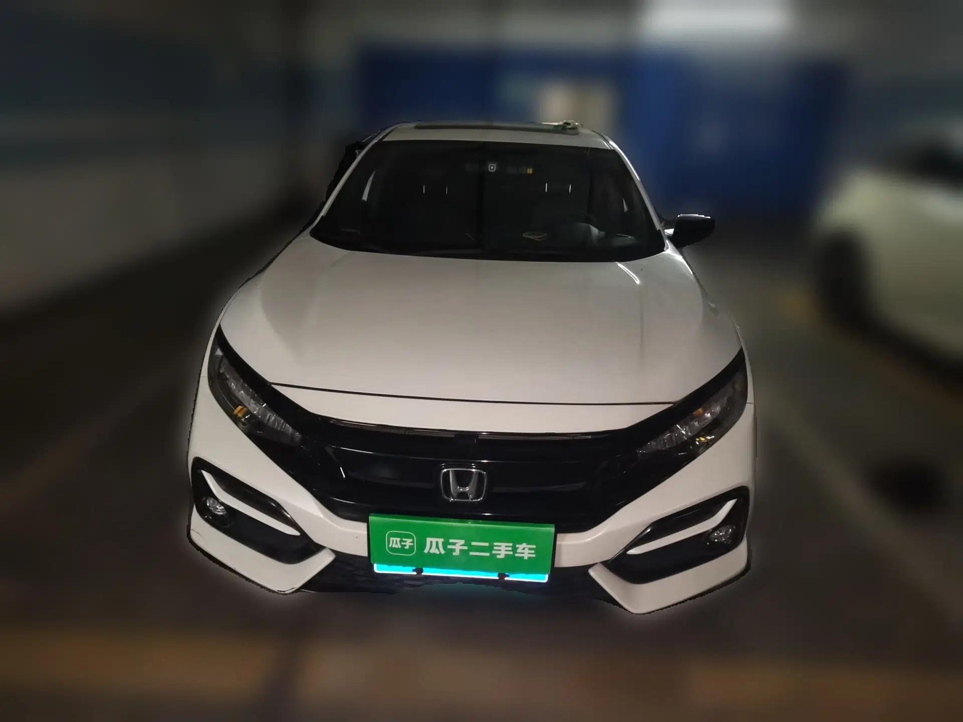 Honda Civic 2021 HATCHBACK 220TURBO CVT Trendy Cool Edition — миниатюра 2