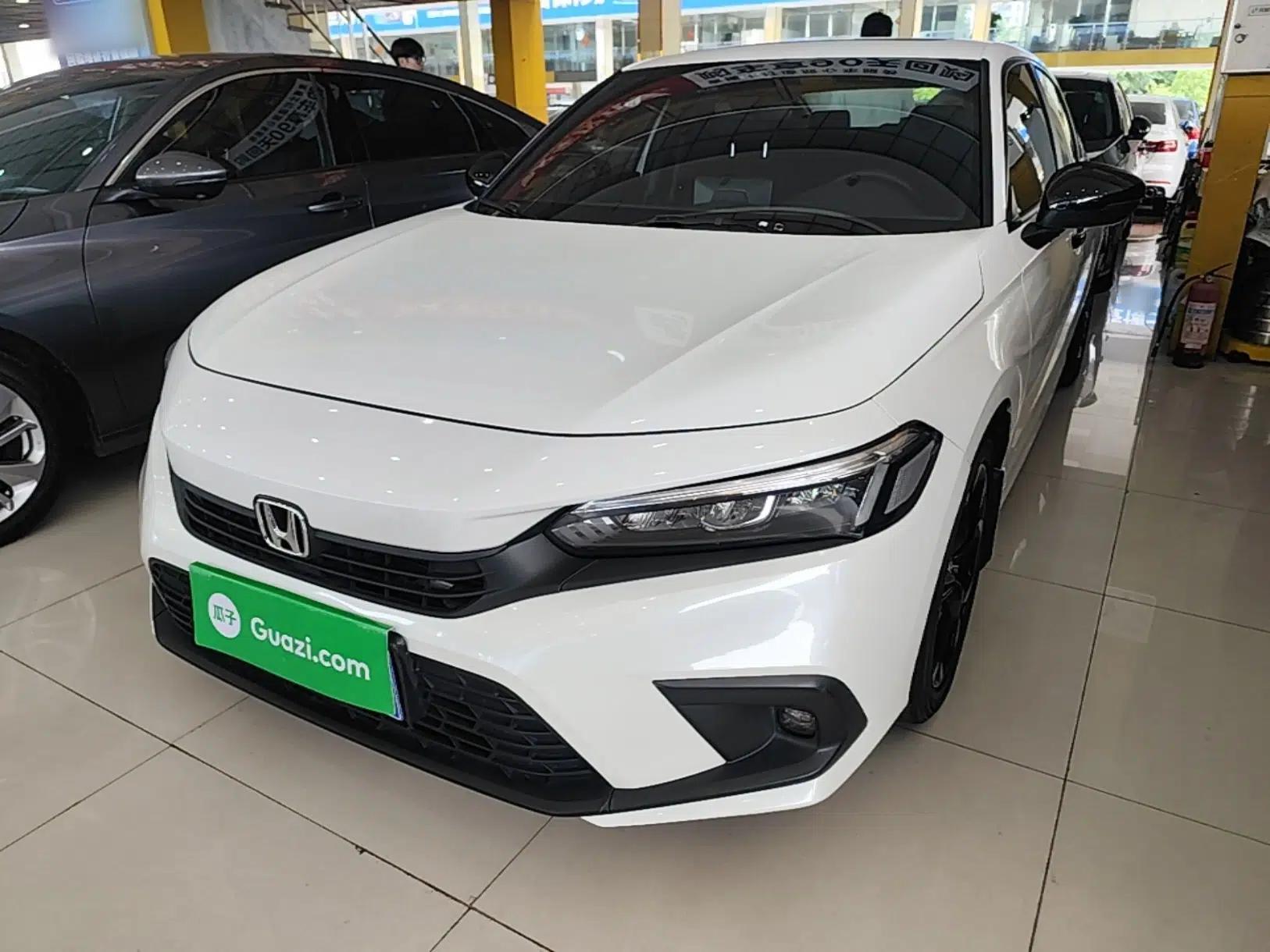 Honda Civic 2022 240TURBO CVT Dynamic Edition — миниатюра 1