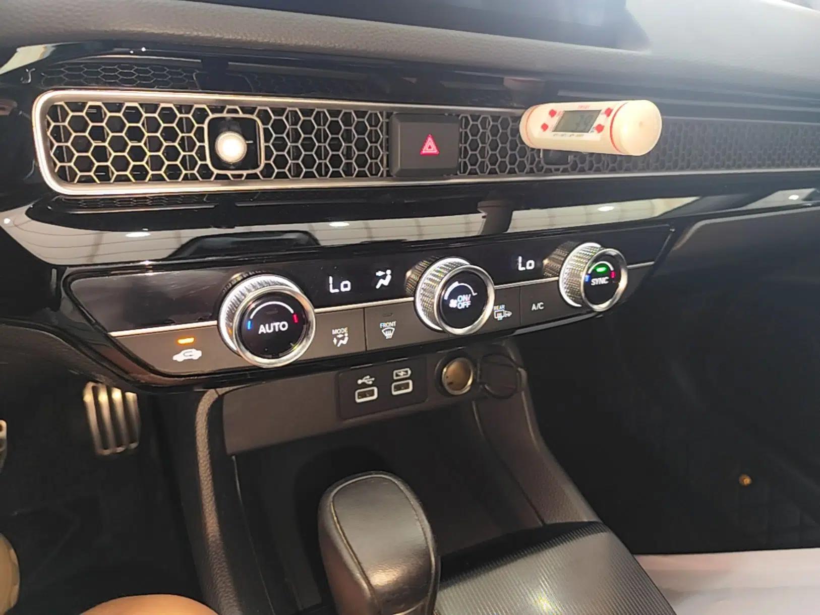 Honda Civic 2022 240TURBO CVT Dynamic Edition — миниатюра 20