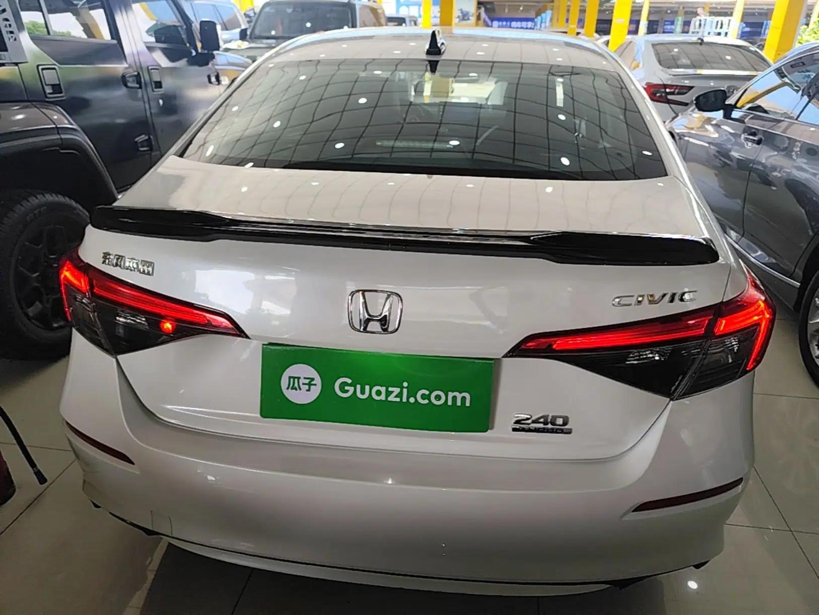 Honda Civic 2022 240TURBO CVT Dynamic Edition — миниатюра 5