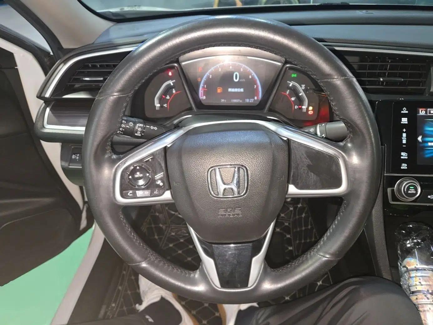 Honda Civic 2019 220TURBO CVT Dynamic Edition China VI Emission Standard — миниатюра 13