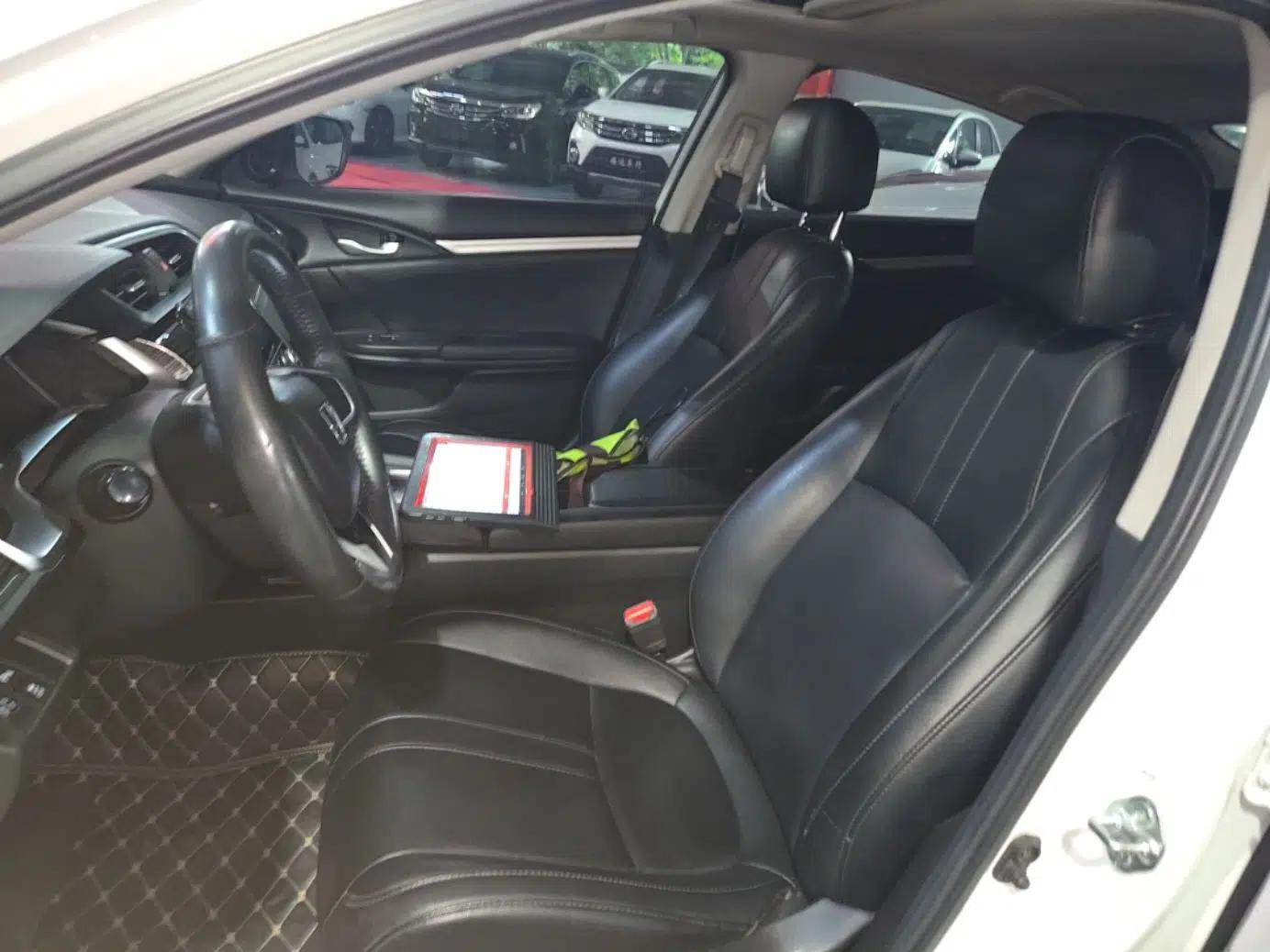Honda Civic 2019 220TURBO CVT Dynamic Edition China VI Emission Standard — миниатюра 17