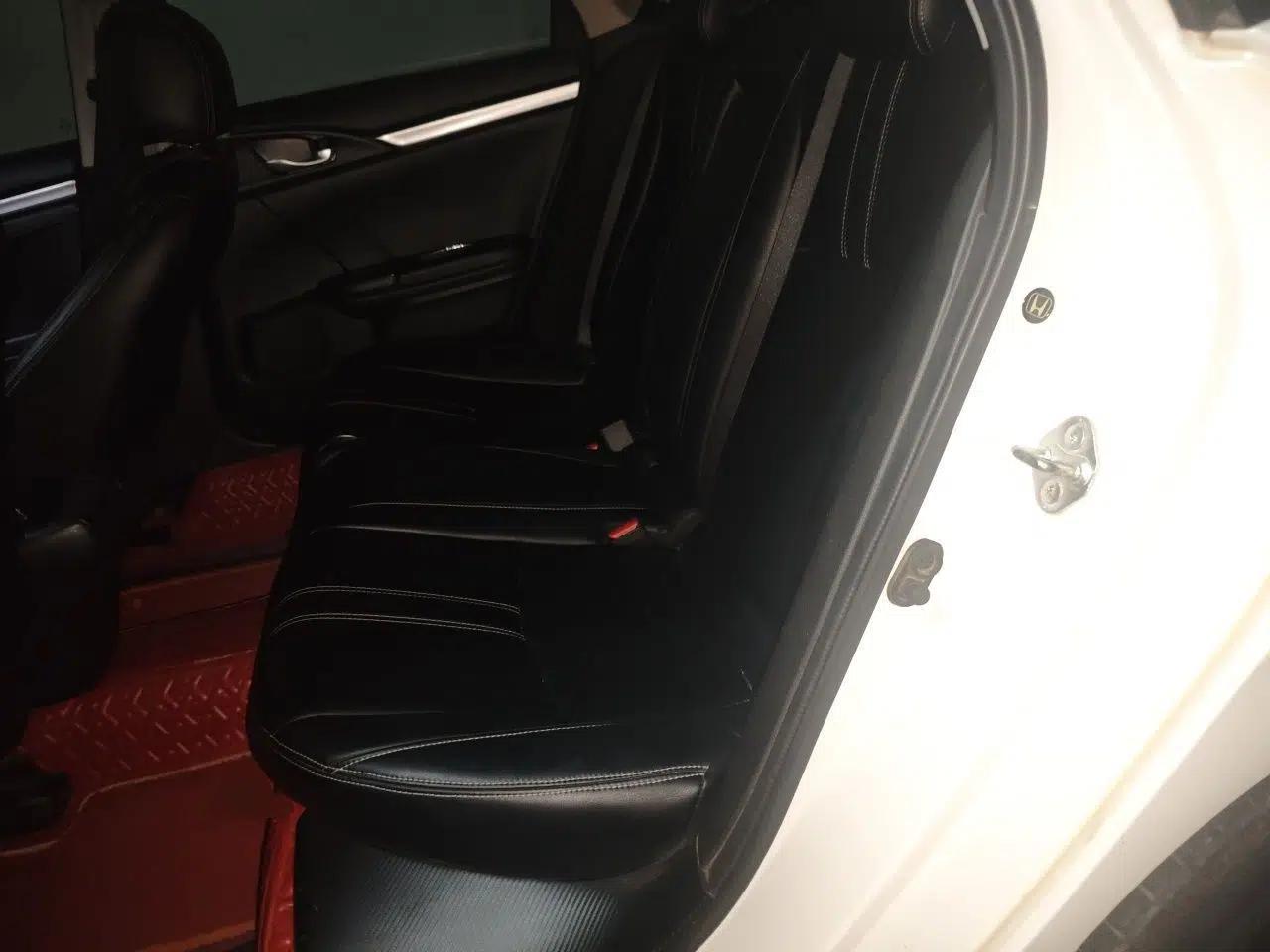 Honda Civic 2019 220TURBO CVT Dynamic Edition China VI — миниатюра 17