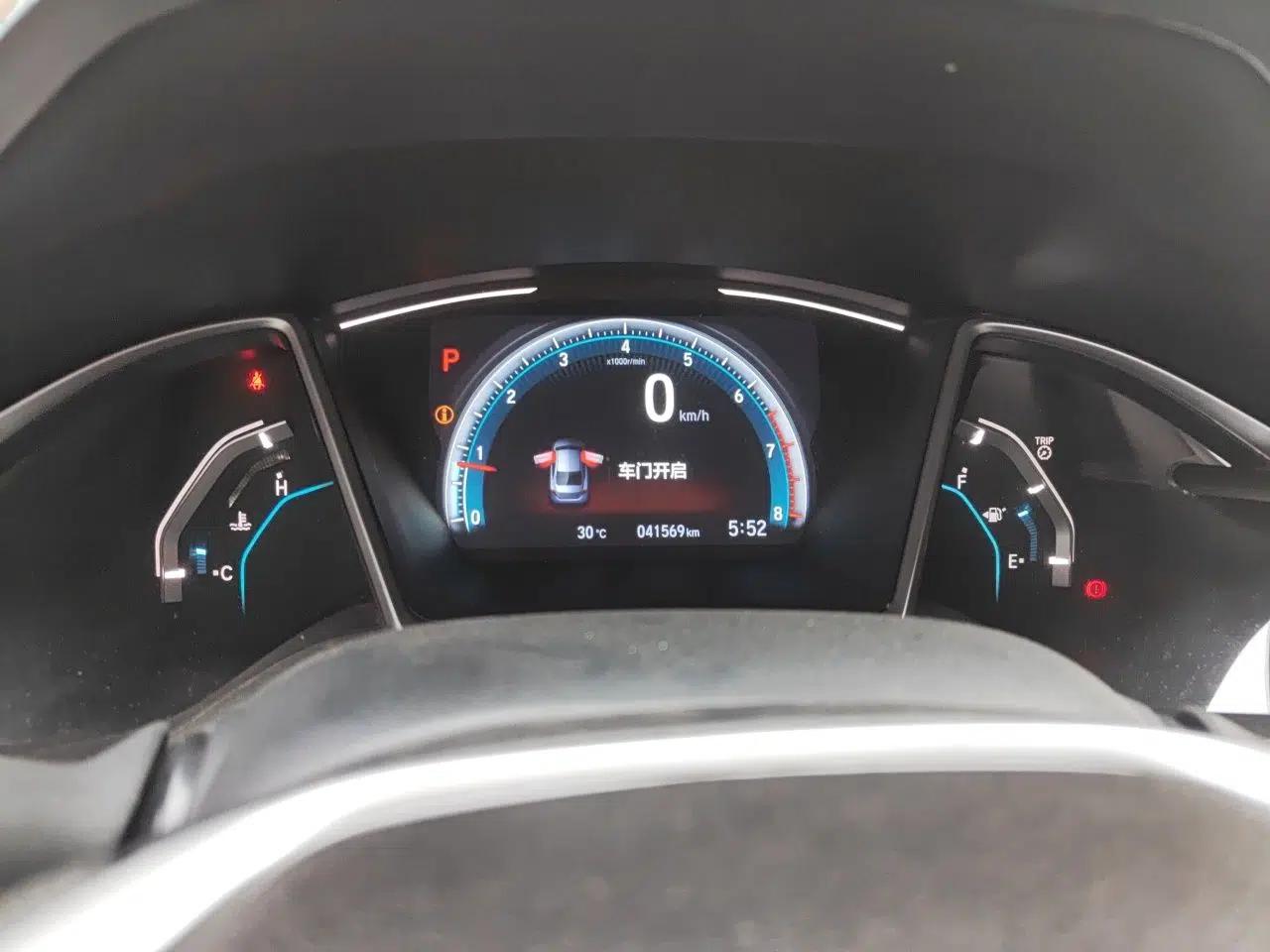 Honda Civic 2019 220TURBO CVT Dynamic Edition China VI — миниатюра 11
