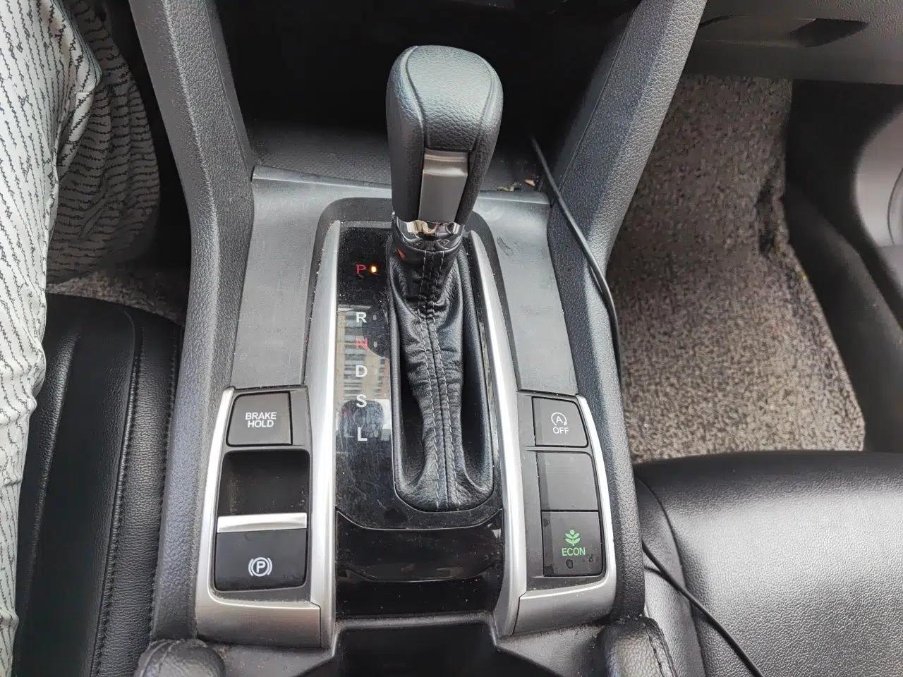 Honda Civic 2019 220TURBO CVT Dynamic Edition China VI — миниатюра 14