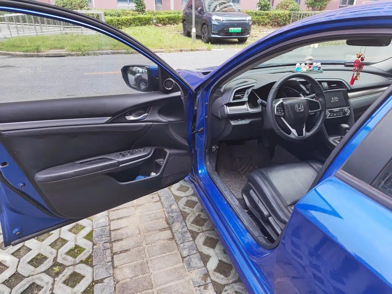 Honda Civic 2019 220TURBO CVT Dynamic Edition China VI — миниатюра 16