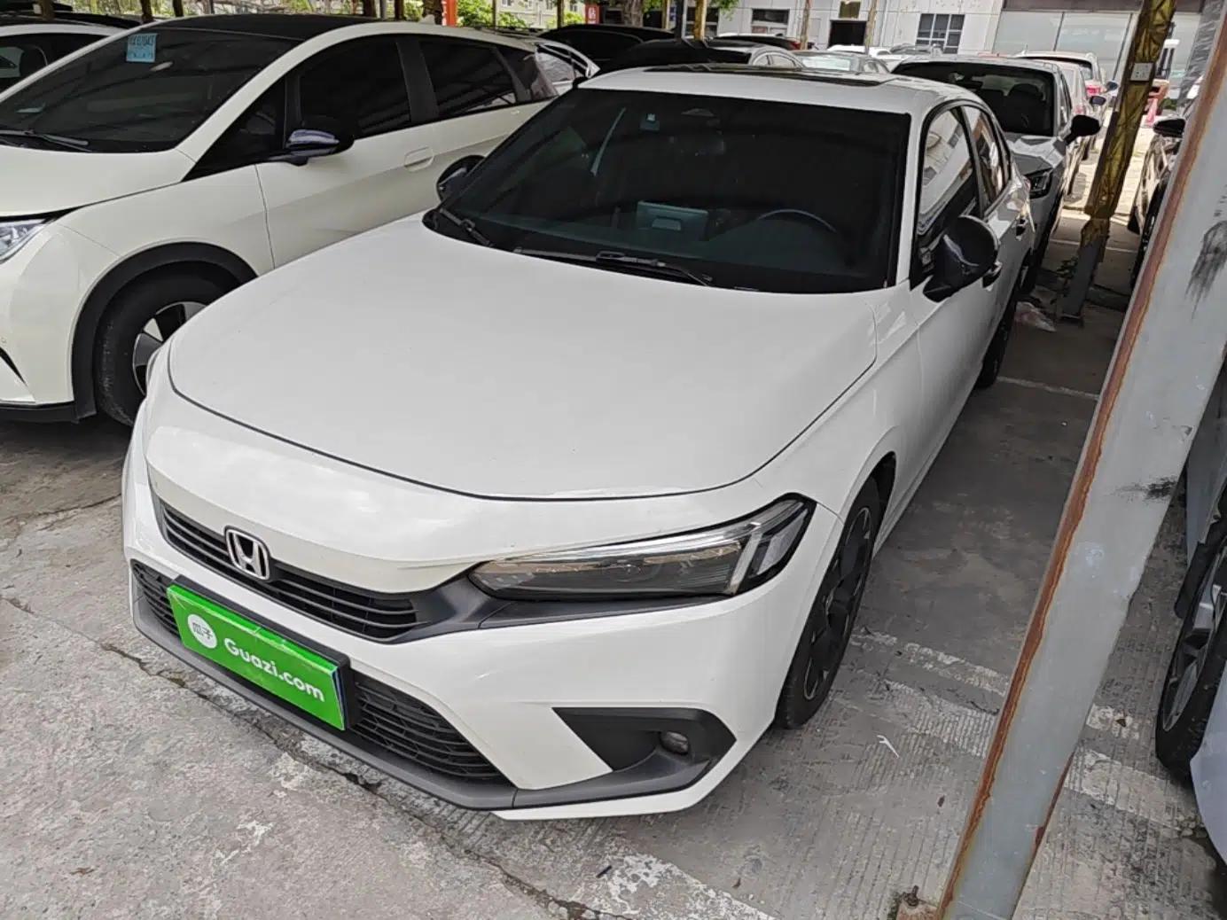 Honda Civic 2022 240TURBO CVT Dynamic Edition — миниатюра 1