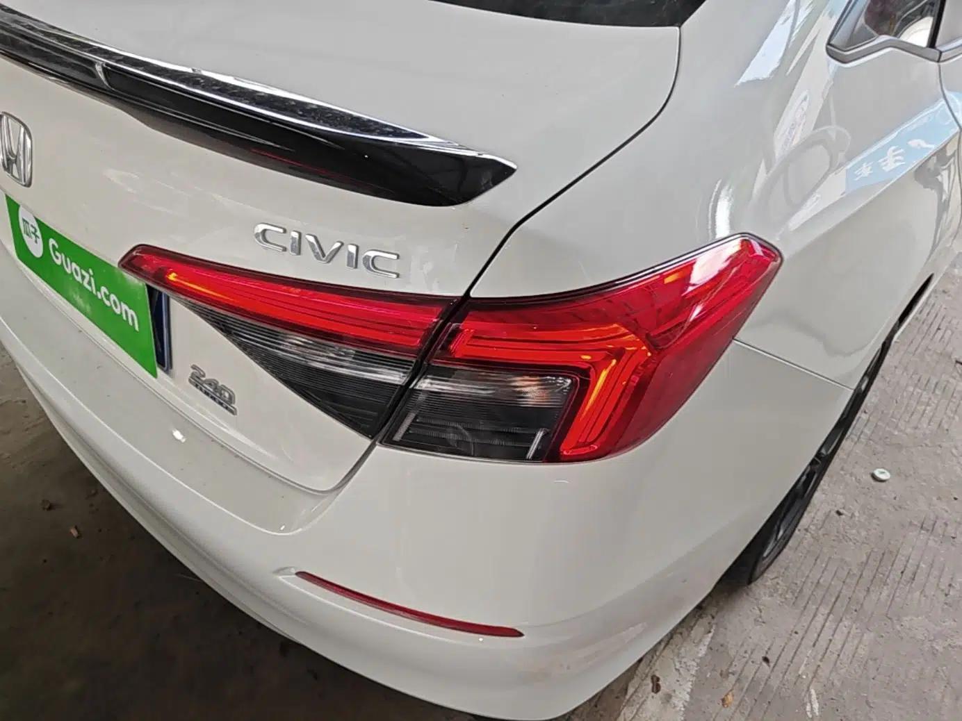 Honda Civic 2022 240TURBO CVT Dynamic Edition — миниатюра 9