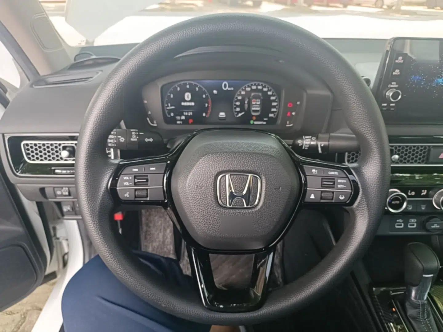 Honda Civic 2022 240TURBO CVT Jingcheng Edition — миниатюра 13