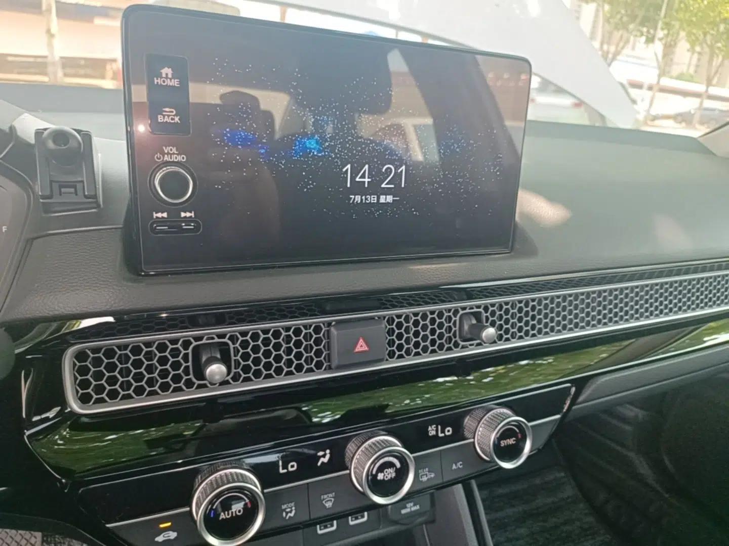 Honda Civic 2022 240TURBO CVT Jingcheng Edition — миниатюра 15
