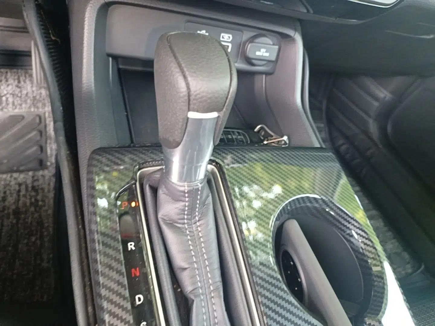 Honda Civic 2022 240TURBO CVT Jingcheng Edition — миниатюра 16