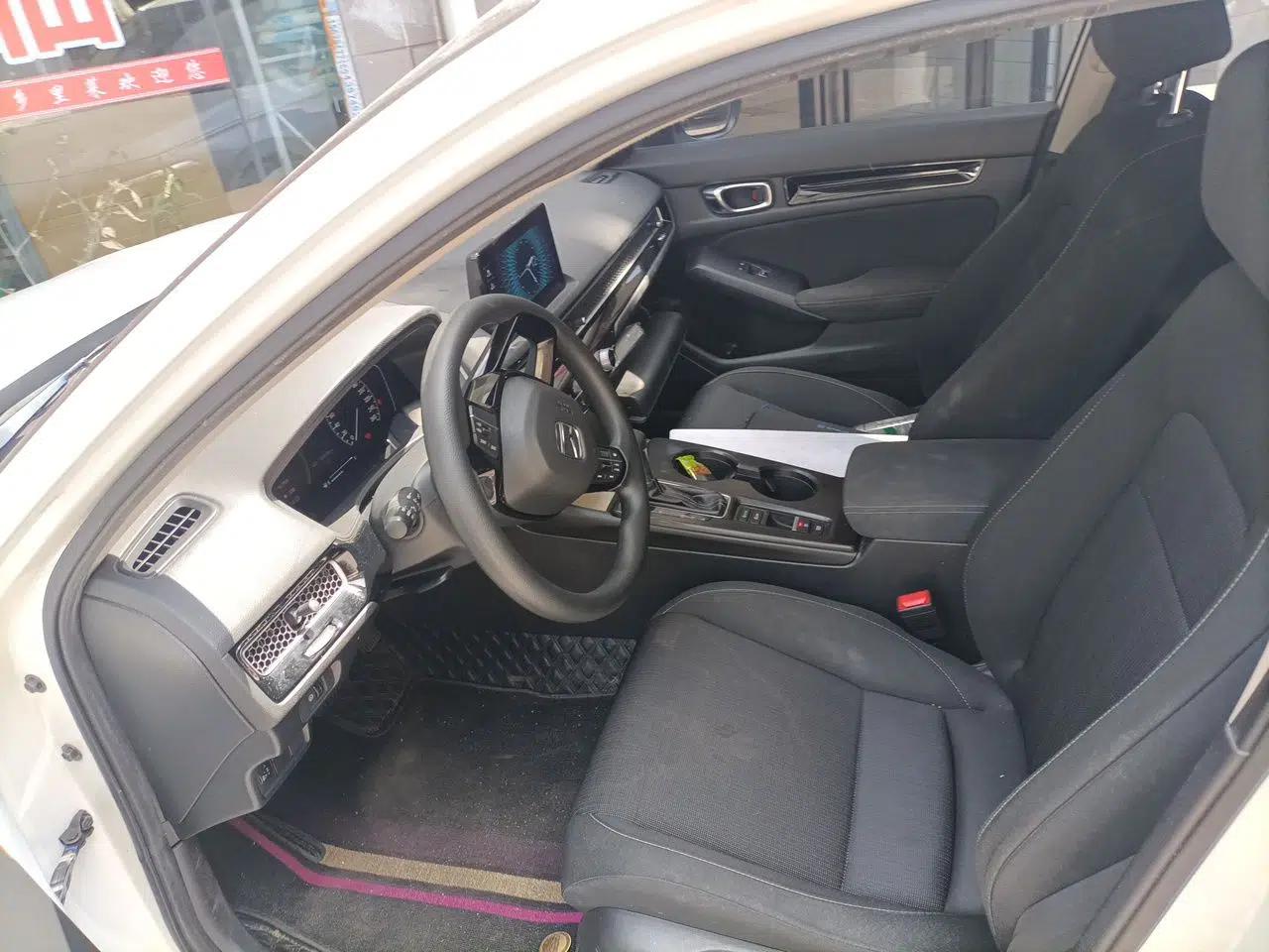 Honda Civic 2022 240TURBO CVT Jingcheng Edition — миниатюра 15