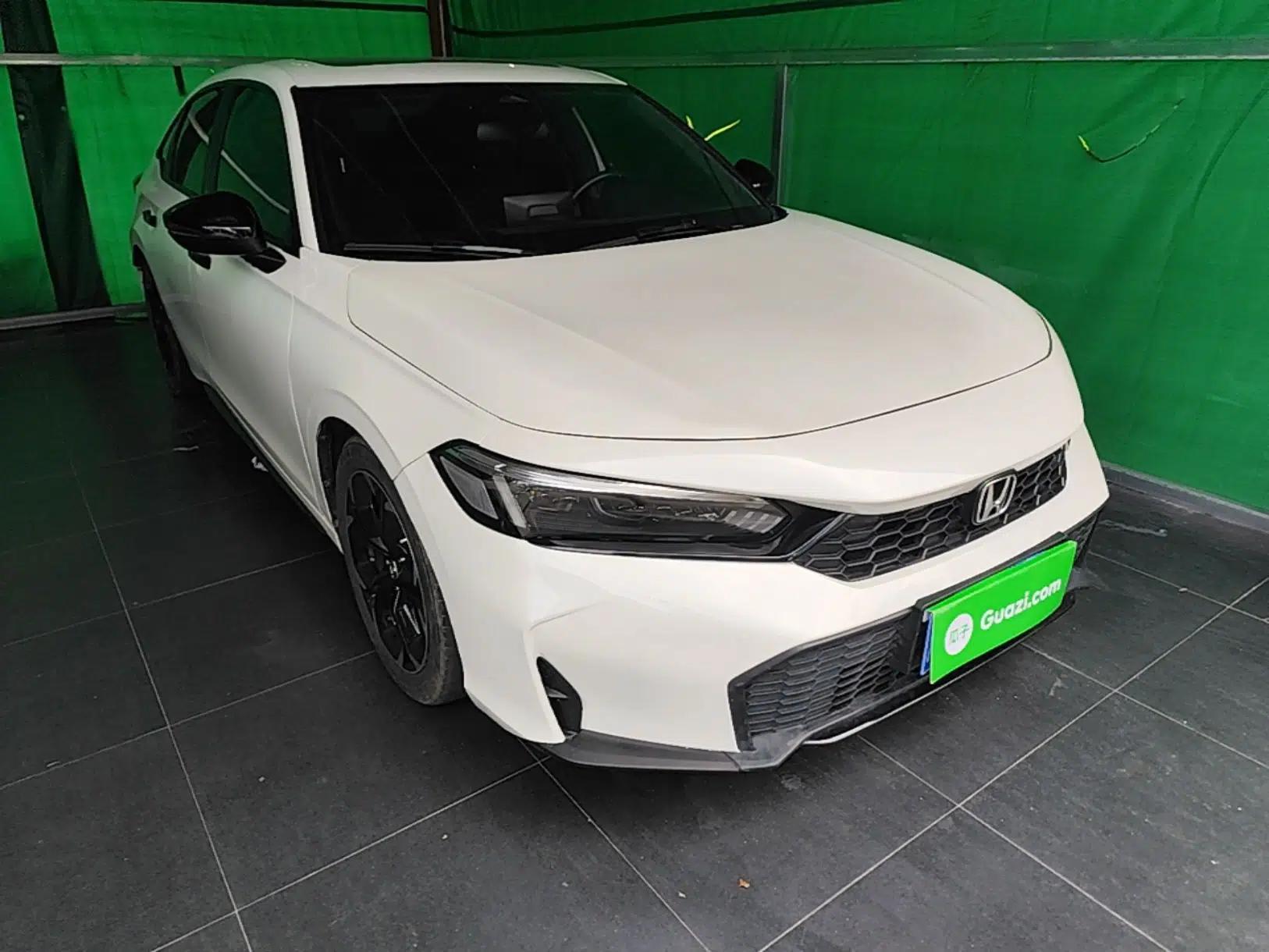 Honda Civic 2025 240TURBO CVT SmartFun Pro — миниатюра 12