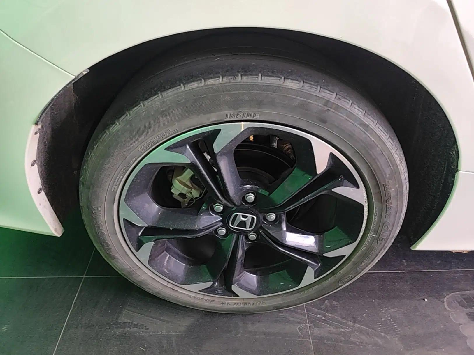 Honda Civic 2025 240TURBO CVT SmartFun Pro — миниатюра 16