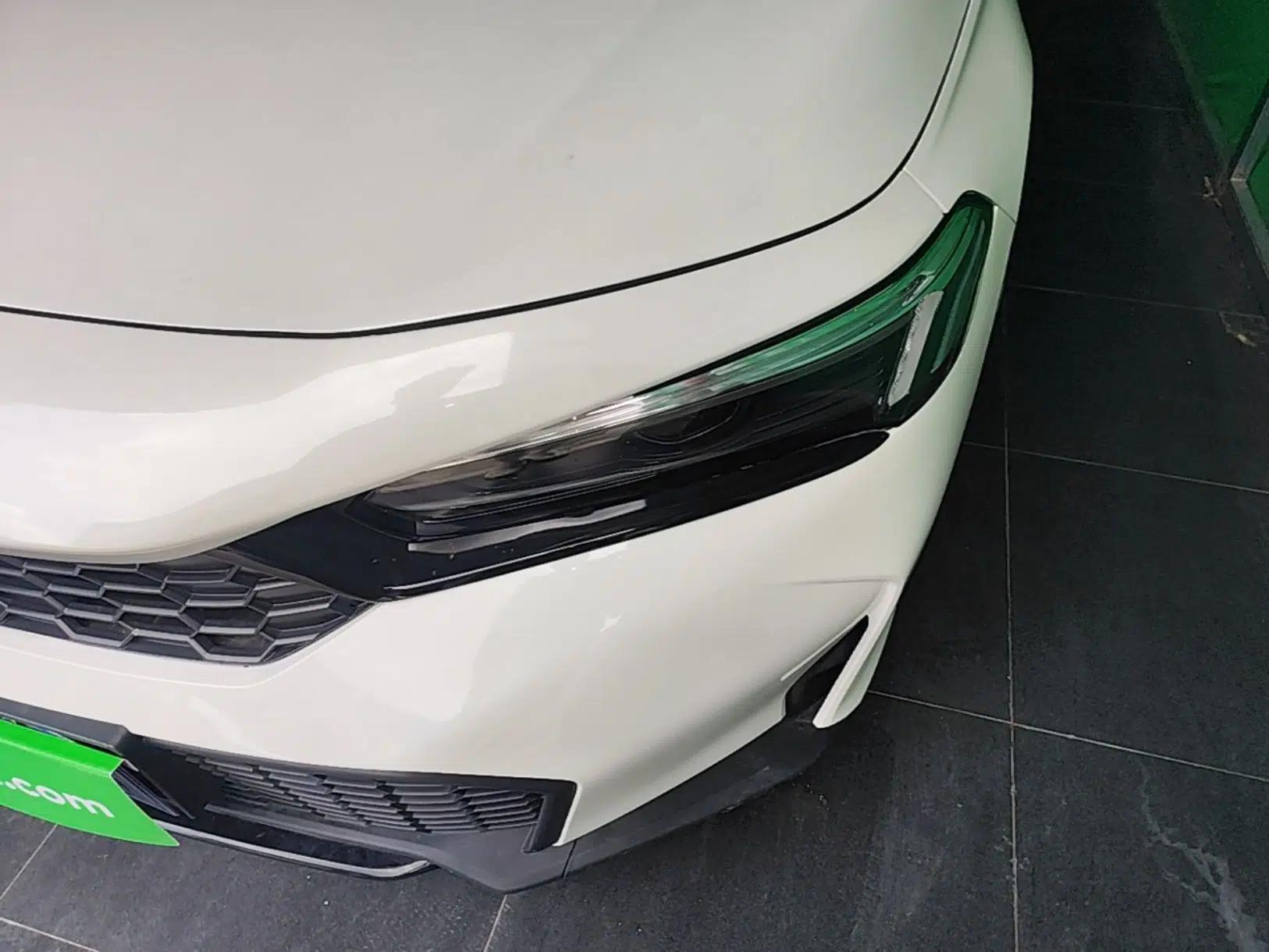 Honda Civic 2025 240TURBO CVT SmartFun Pro — миниатюра 8