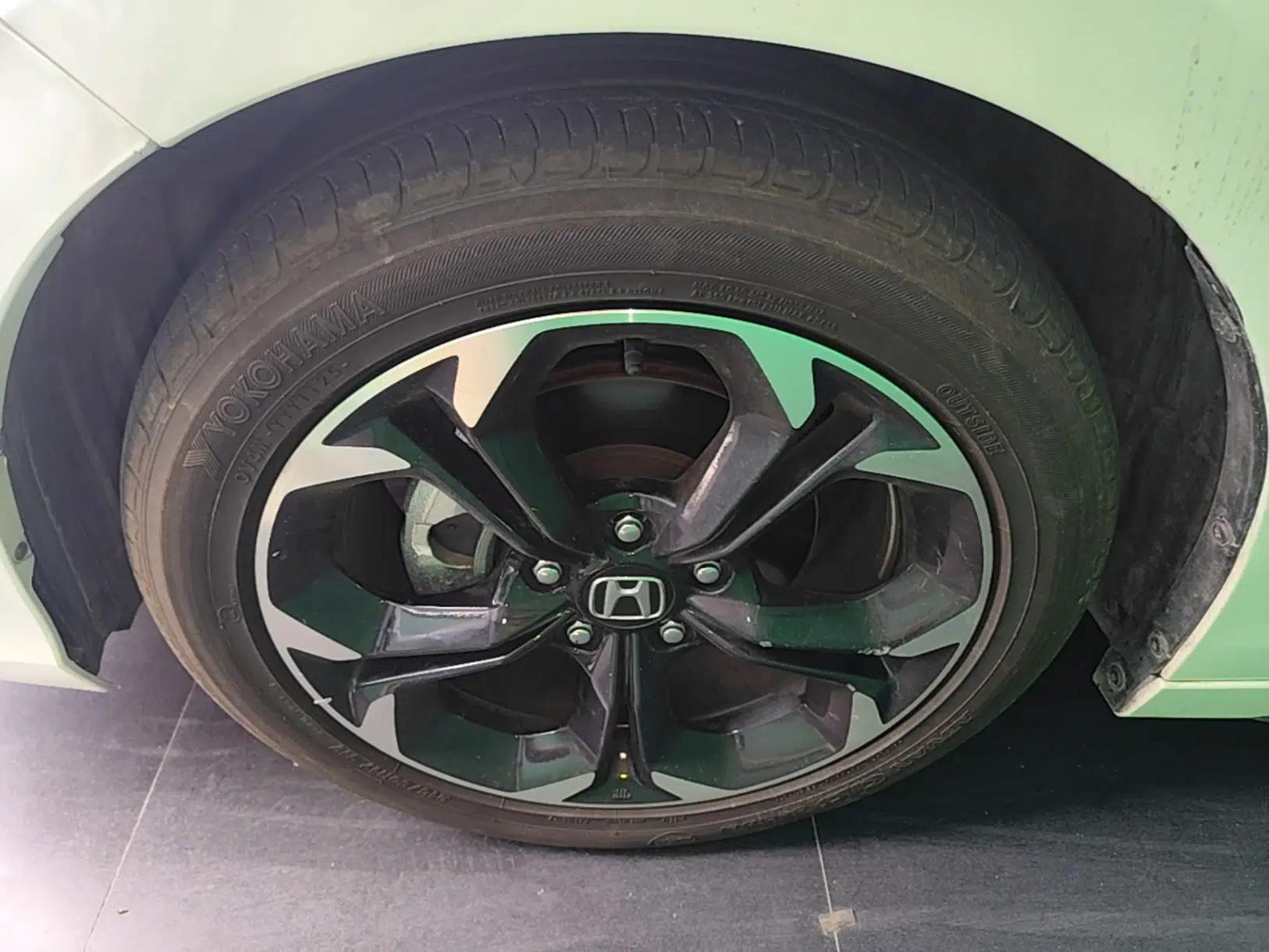 Honda Civic 2025 240TURBO CVT SmartFun Pro — миниатюра 10