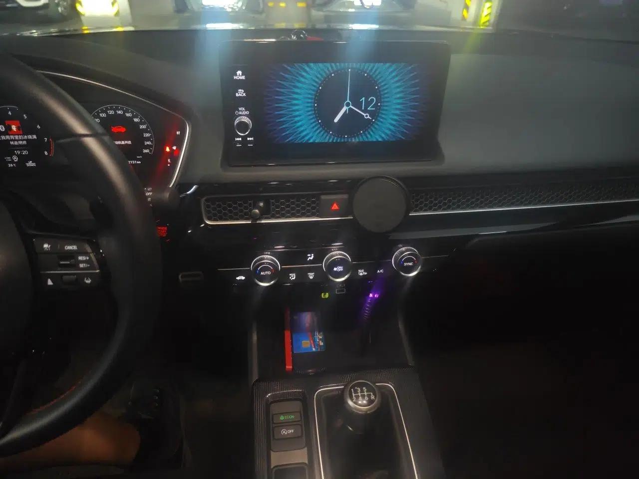 Honda Civic 2023 HATCHBACK 240TURBO Manual Extreme Edition — миниатюра 13