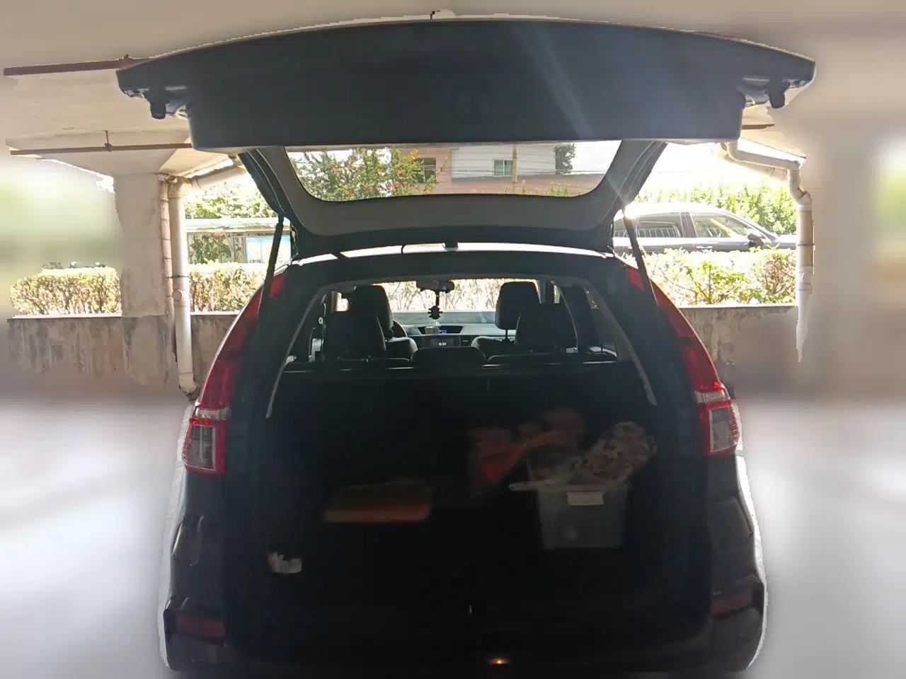 Honda CR-V 2015 2.4L two-wheel drive luxury version — миниатюра 19