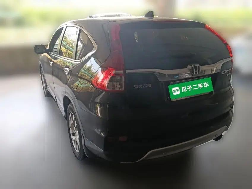Honda CR-V 2015 2.4L two-wheel drive luxury version — миниатюра 4