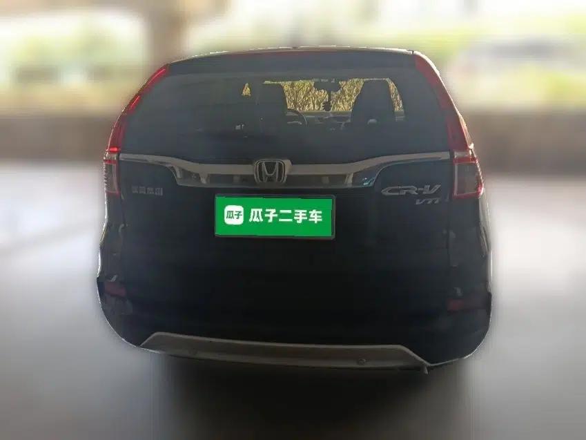 Honda CR-V 2015 2.4L two-wheel drive luxury version — миниатюра 5