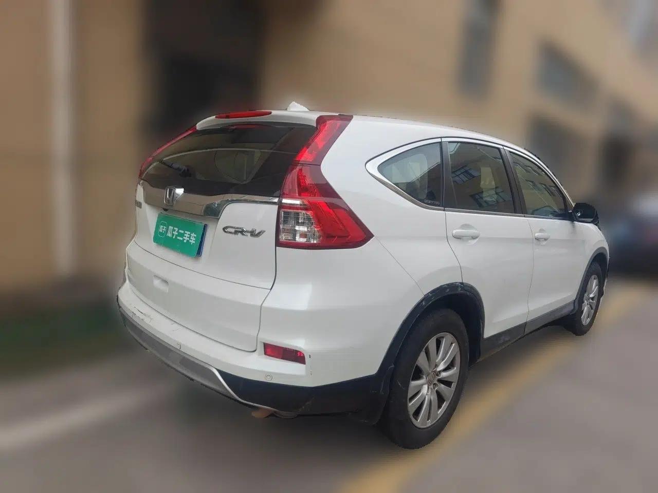 Honda CR-V 2016 2.0L two-wheel drive Urban Edition — миниатюра 6