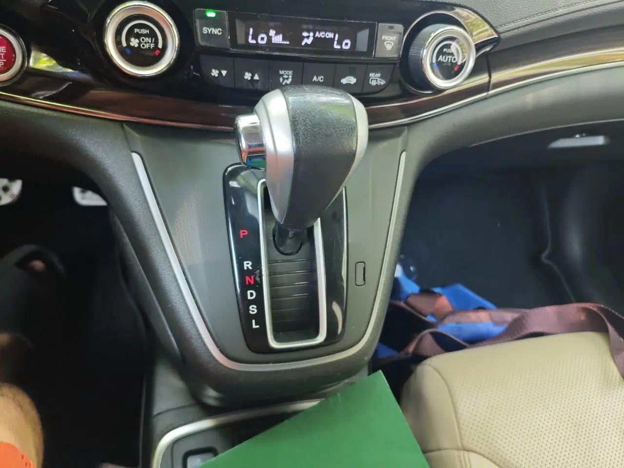 Honda CR-V 2015 2.4L Four-Wheel Drive Prestige Edition — миниатюра 14