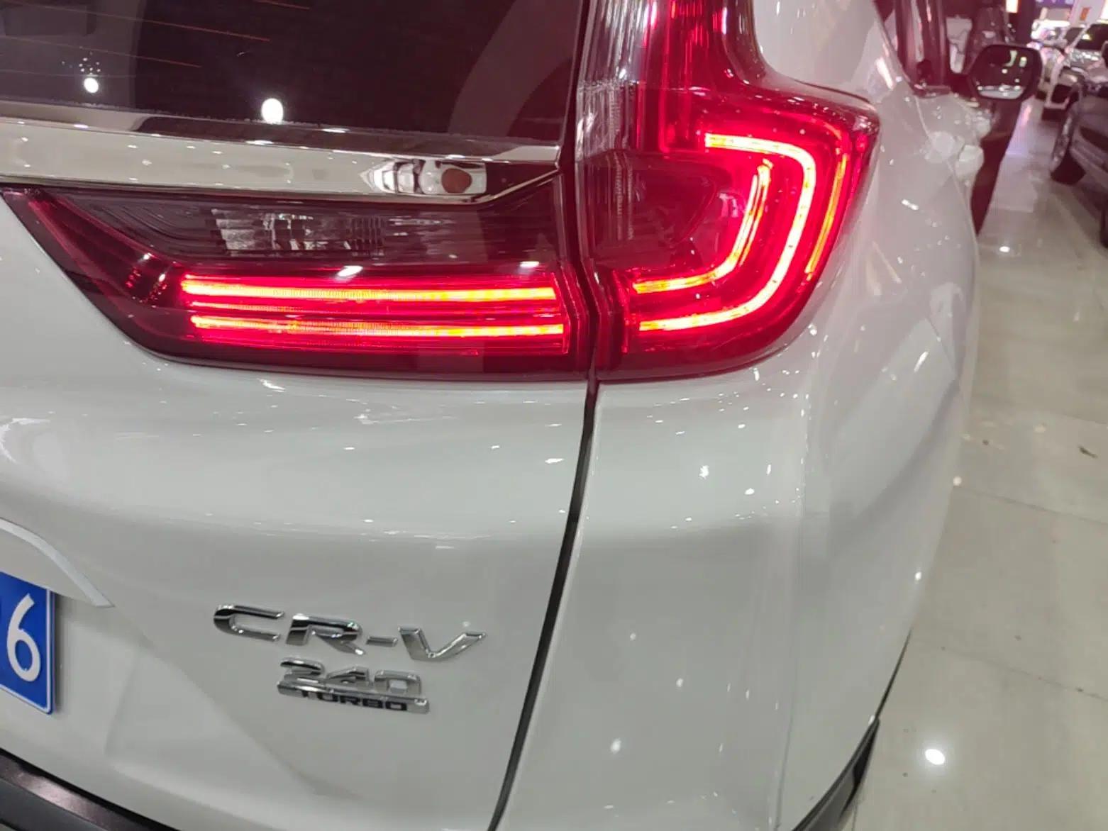 Honda CR-V 2021 240TURBO CVT 2WD Comfort Version — миниатюра 9