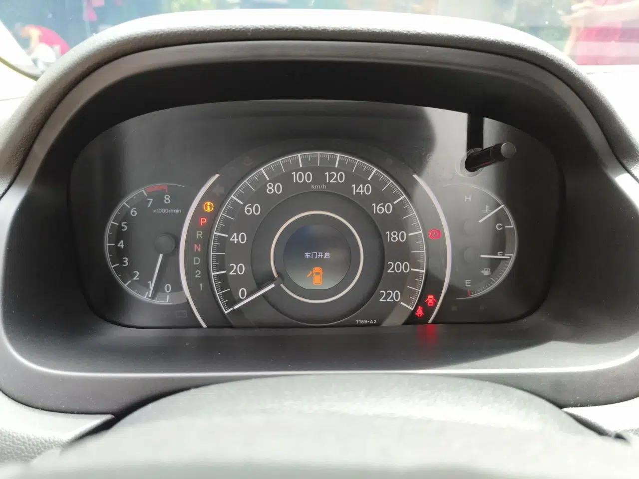 Honda CR-V 2013 2.4L two-wheel drive luxury version — миниатюра 11