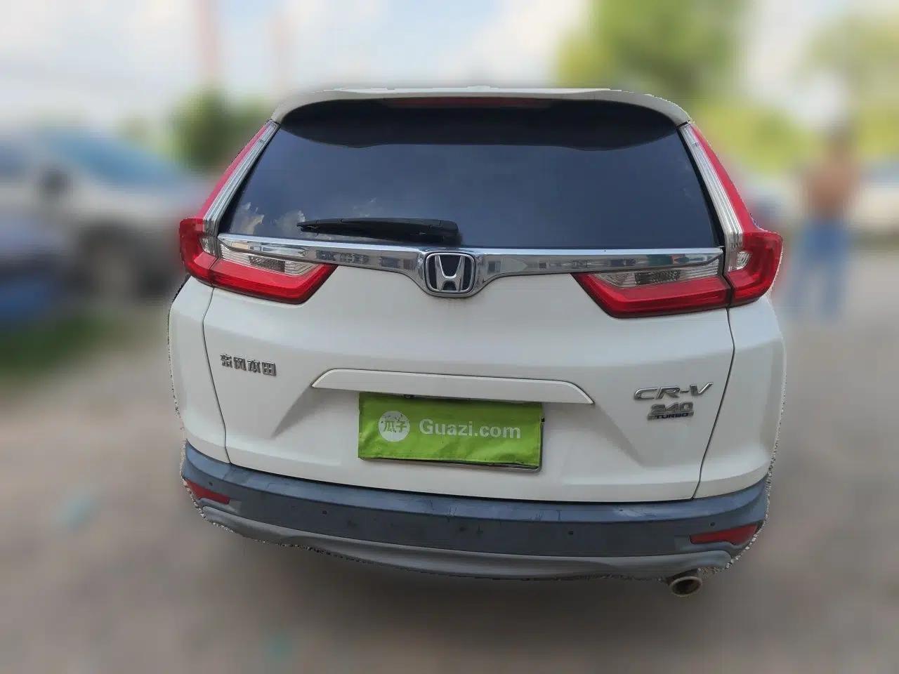 Honda CR-V 2017 240TURBO CVT Front-Wheel Drive Fashion Edition — миниатюра 5
