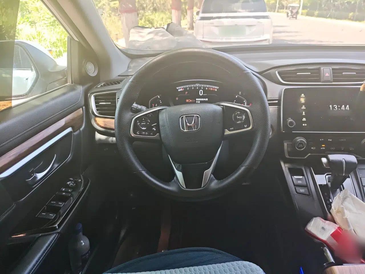 Honda CR-V 2021 240TURBO CVT 2WD Fashion Edition — миниатюра 10