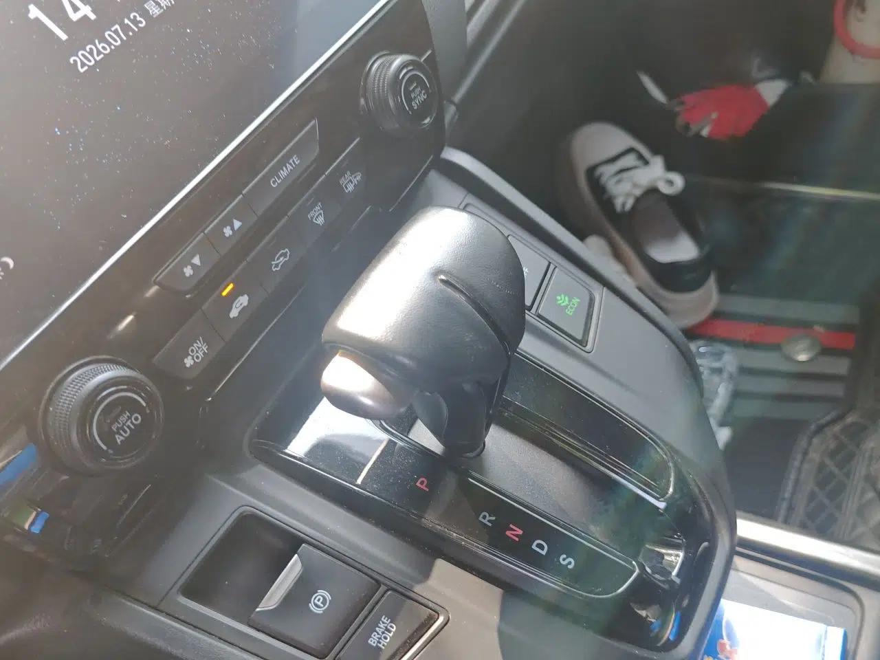Honda CR-V 2021 240TURBO CVT 2WD Black Jazz Edition — миниатюра 14