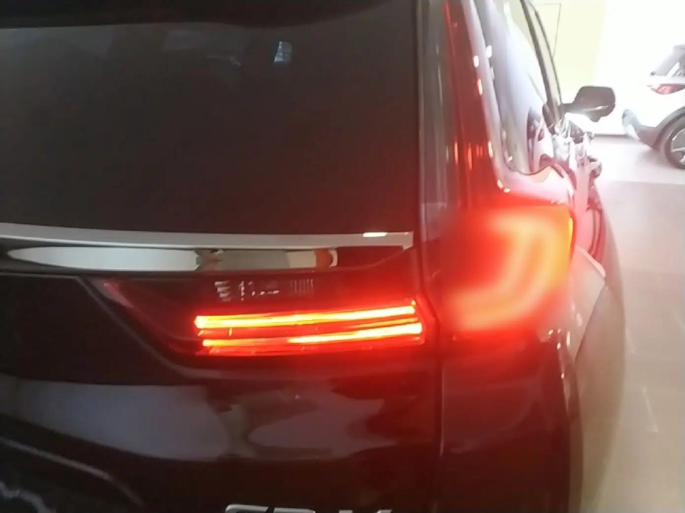Honda CR-V 2021 240TURBO CVT 2WD Fashion Edition — миниатюра 9