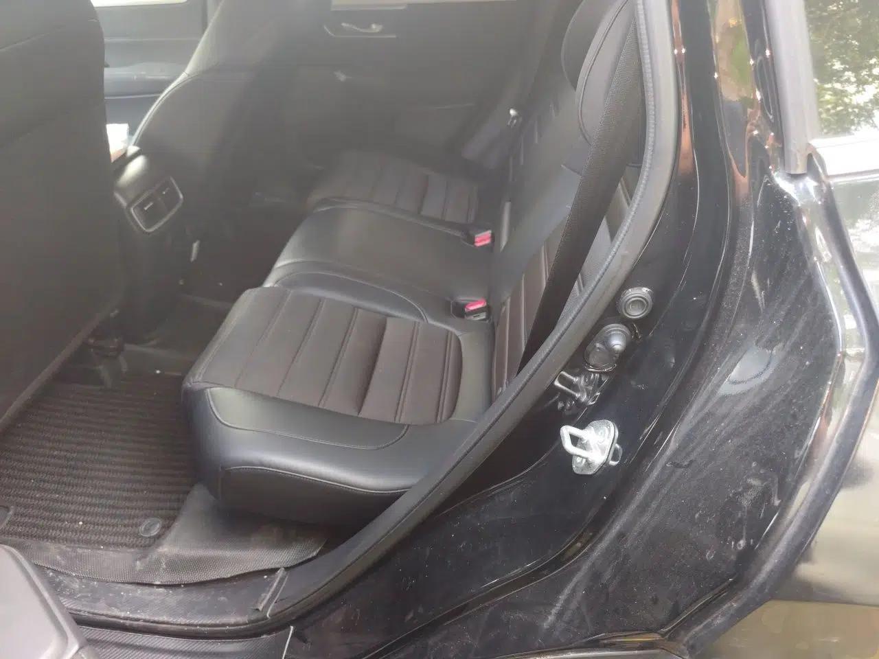 Honda CR-V 2021 240TURBO CVT Two-Wheel Drive Urban Edition — миниатюра 17