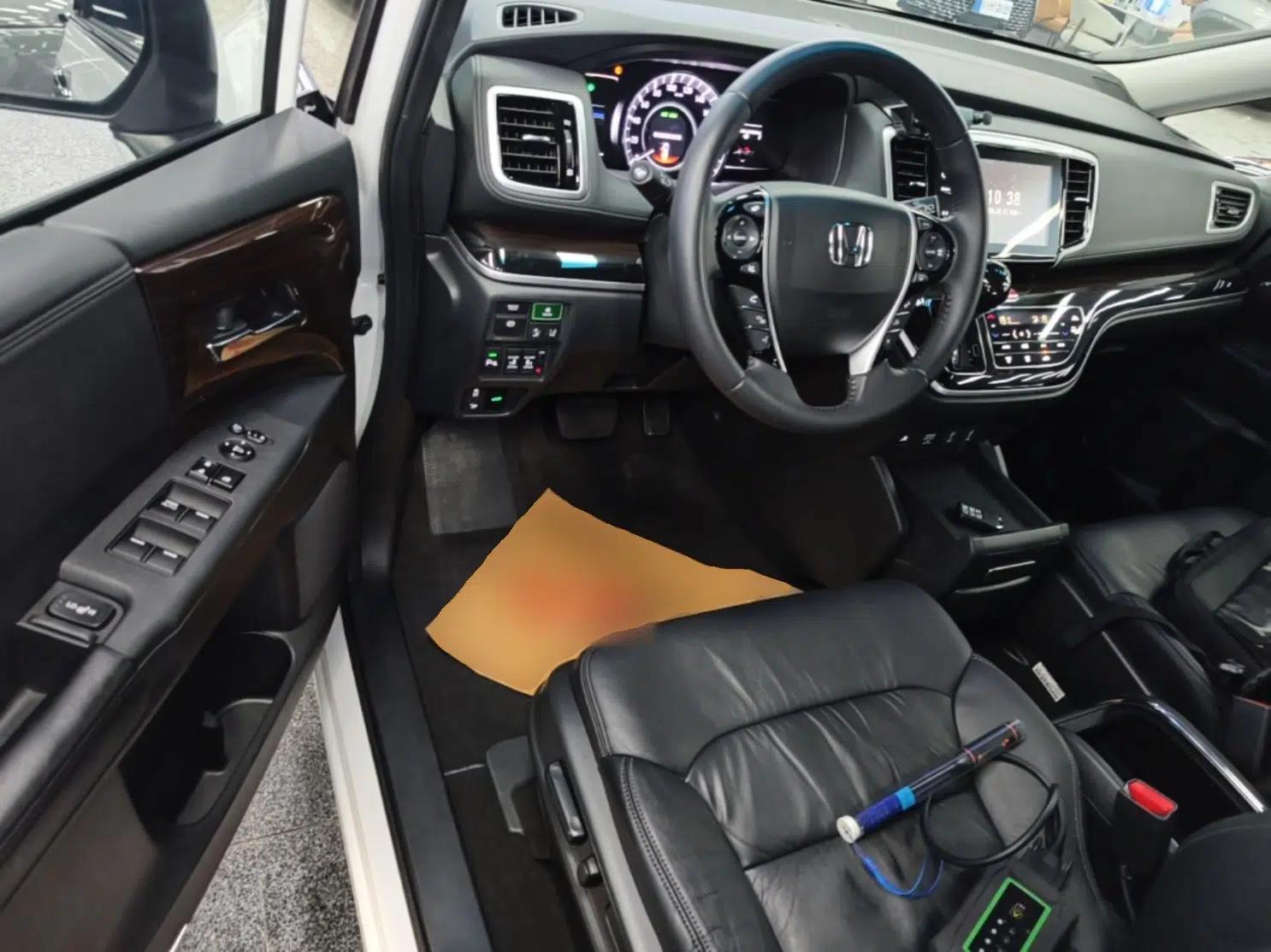 Honda Odyssey 2021 2.0L Rui·Luxury Edition — миниатюра 18
